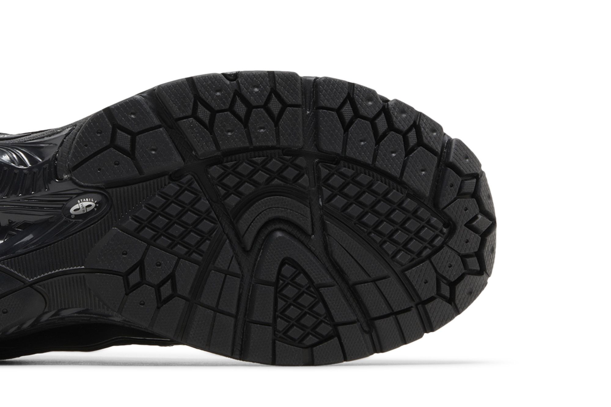 Sizing New Balance 1906R 'Hitam Abu-abu' M1906RCH