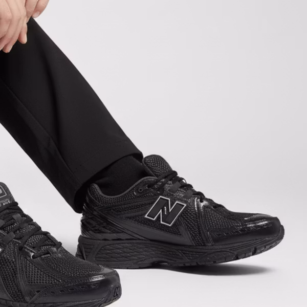 New Balance 1906R ''Schwarz Metallic'' M1906RJB Order New Balance 1906R ''Schwarz Metallic'' M1906RJB