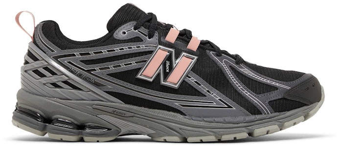 New Balance 1906R 黑粉月亮 M1906RHC Buy New Balance 1906R 黑粉月亮 M1906RHC