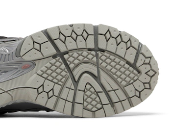 New Balance 1906R 'Black Pink Moon' M1906RHC