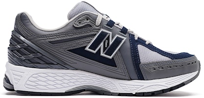 ニューバランス 1906R グレーネイビー (箱付き) M1906RC(S-BOX) Lookbook ニューバランス 1906R グレーネイビー (箱付き) M1906RC(S-BOX)