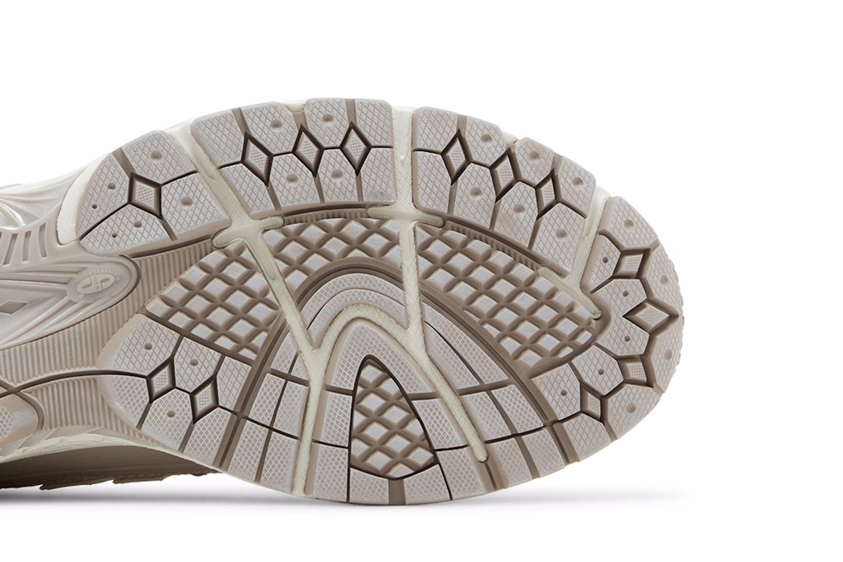 New Balance 1906R 'Grey Day 2024'