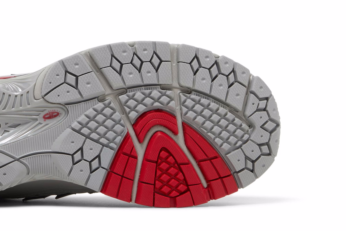 New Balance 1906R 'Grey Deep Red' M1906RJC