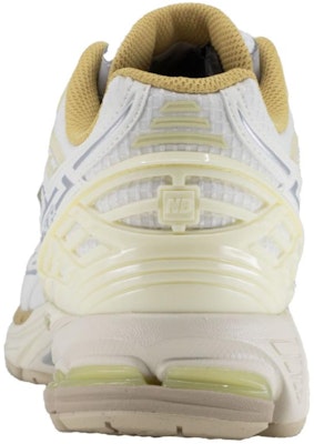 New Balance 1906R 'Beige' รองเท้าวิ่ง Lelaki Klasik M1906NV1 Shop New Balance 1906R 'Beige' รองเท้าวิ่ง Lelaki Klasik M1906NV1