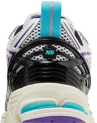 New Balance 1906R 'Hornets' M1906RCF Sizing New Balance 1906R 'Hornets' M1906RCF