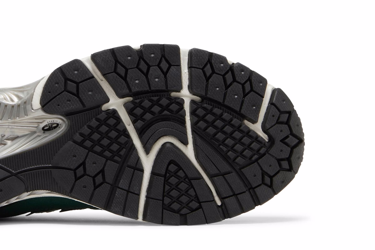 New Balance 1906R 'Nightwatch Green' M1906RX