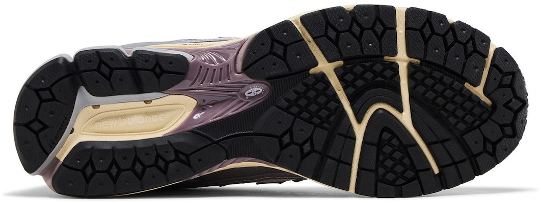 뉴발란스 1906R '파스텔 팩 - 로즈 슈거' U1906RNF Shop 뉴발란스 1906R '파스텔 팩 - 로즈 슈거' U1906RNF