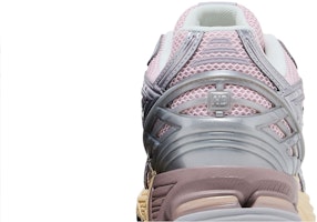 ニューバランス1906R「パステルパック - ローズシュガー」 U1906RNF Sizing ニューバランス1906R「パステルパック - ローズシュガー」 U1906RNF