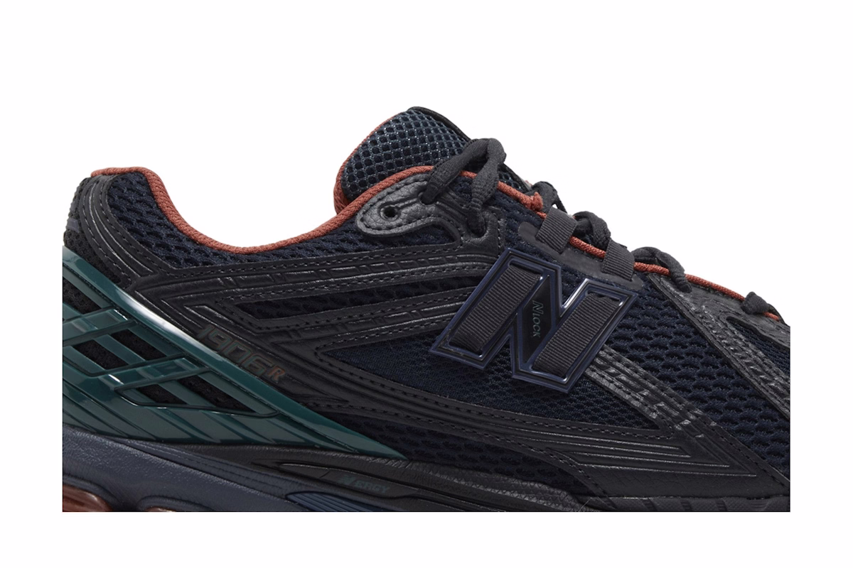 New Balance 1906R 'Phantom New Spruce'