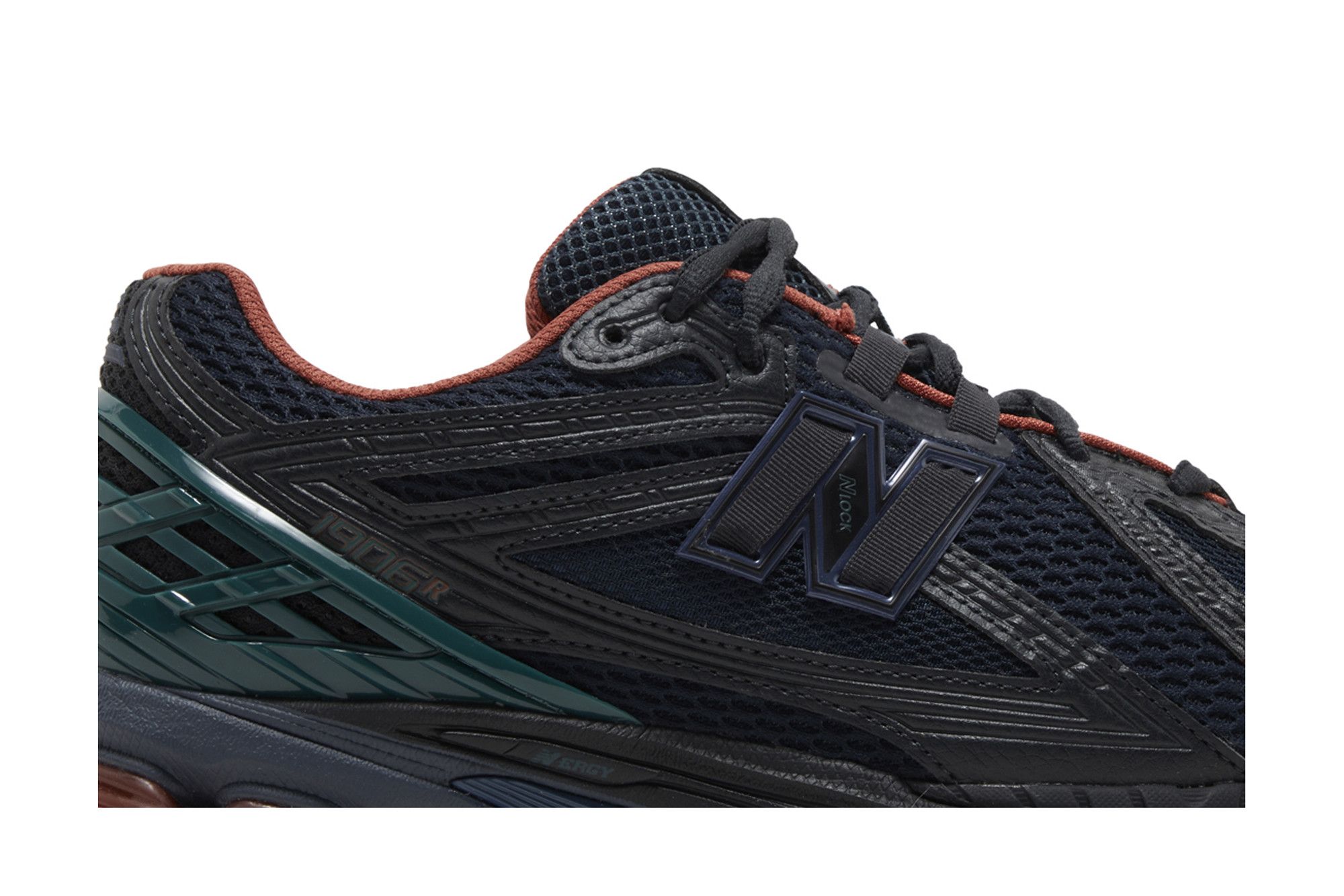 Lookbook New Balance 1906R 'Phantom New Spruce' Zapatillas Deportivas M1906RVC
