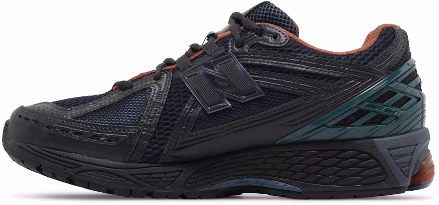 New Balance 1906R 'Phantom New Spruce' M1906RVC Lookbook New Balance 1906R 'Phantom New Spruce' M1906RVC
