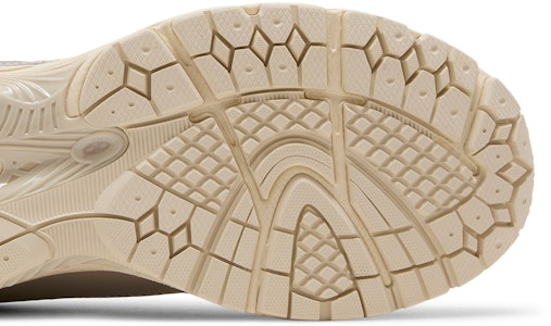 New Balance 1906R 'Polka Dot Pack - Moonrock' Sepatu Olahraga M1906RPA Purchase New Balance 1906R 'Polka Dot Pack - Moonrock' Sepatu Olahraga M1906RPA