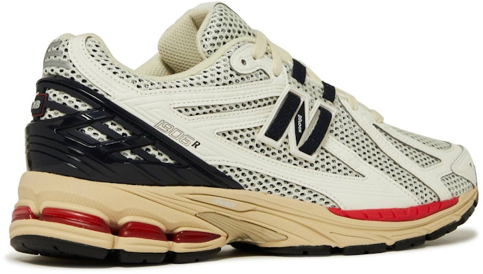 New Balance 1906R 'Sea Salt Eclipse' M1906RR Lookbook New Balance 1906R 'Sea Salt Eclipse' M1906RR