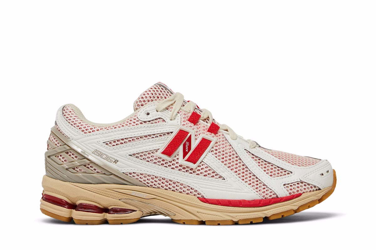 New Balance 1906R 'Sea Salt True Red' M1906RO