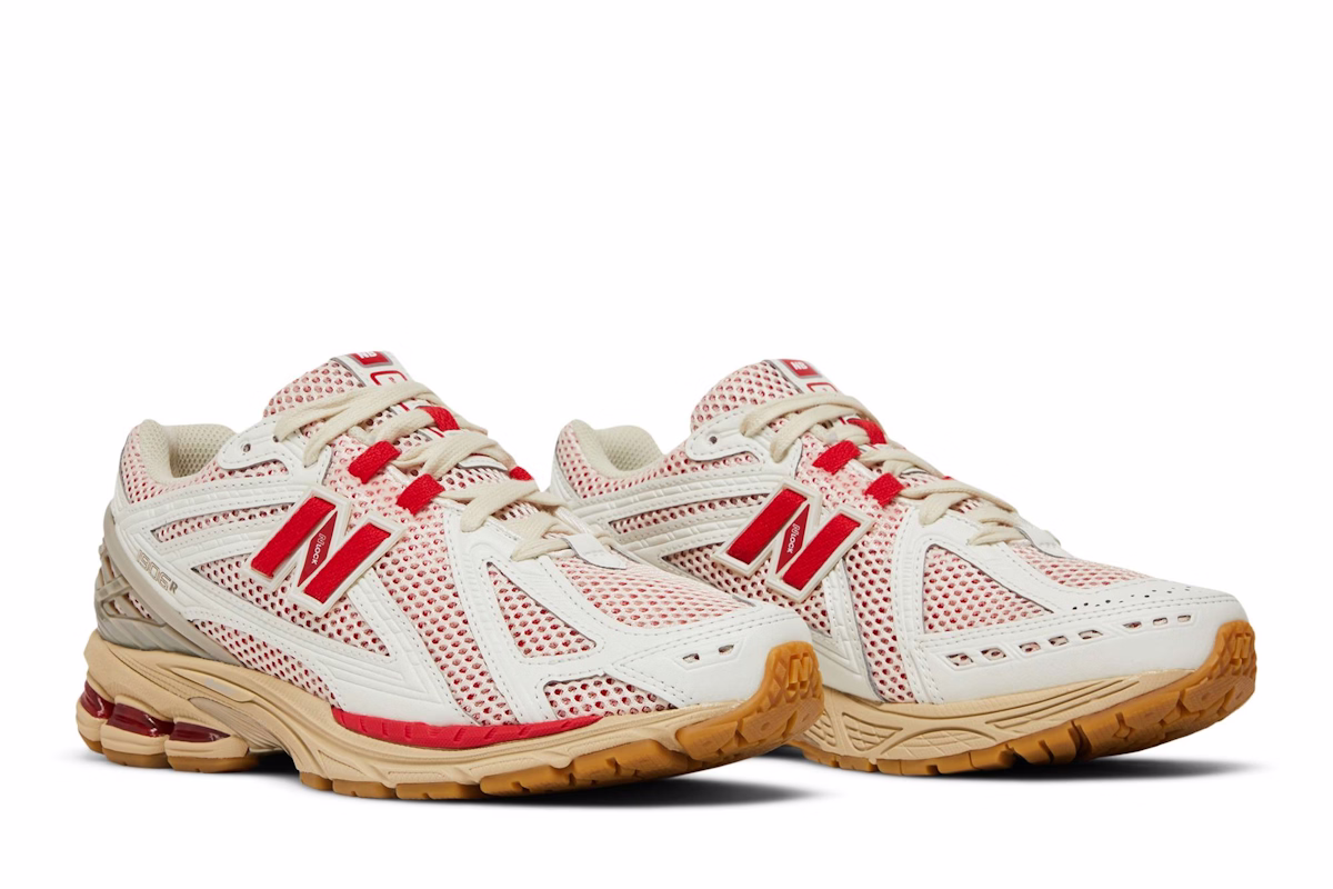 New Balance 1906R 'Sea Salt True Red' M1906RO