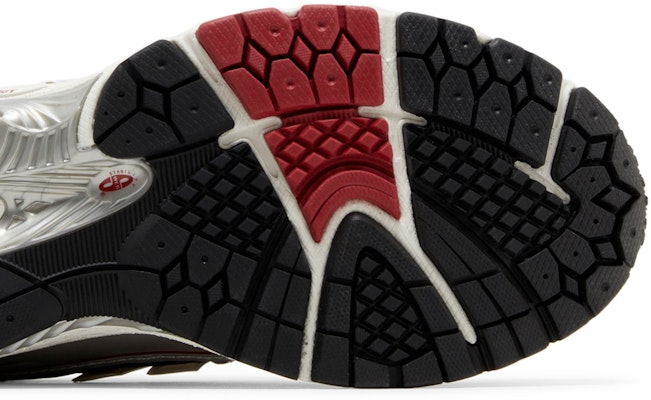 New Balance 1906R 'Silver Classic Crimson' M1906REA Purchase New Balance 1906R 'Silver Classic Crimson' M1906REA