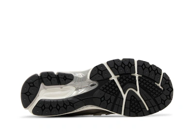 New Balance 1906R 'Silver Metallic Black'