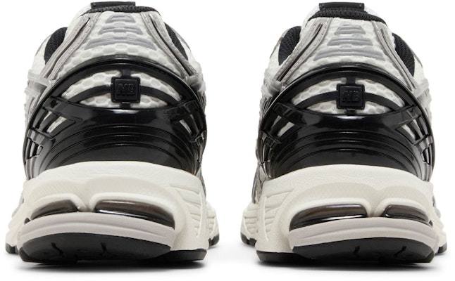 New Balance 1906R 'Silver Metallic Black' M1906RER Sizing New Balance 1906R 'Silver Metallic Black' M1906RER