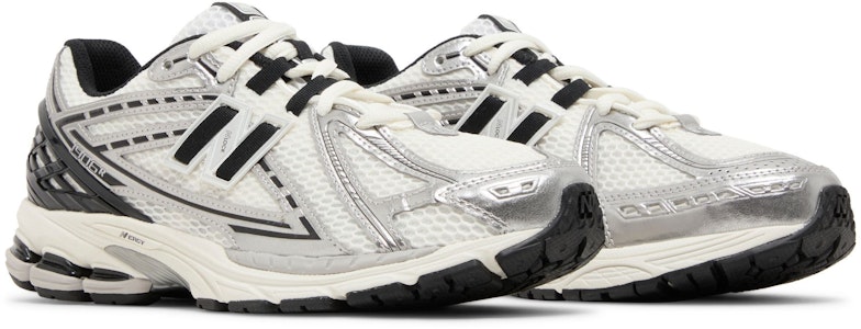 New Balance 1906R 'Plateado Metálico Negro' M1906RER 2