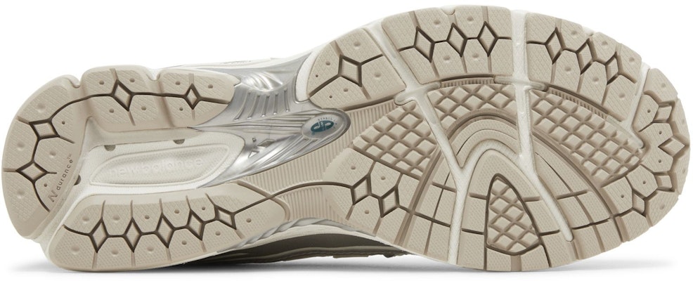 New Balance 1906R 'Plateado Metálico Crema' M1906REE Details for New Balance 1906R 'Plateado Metálico Crema' M1906REE