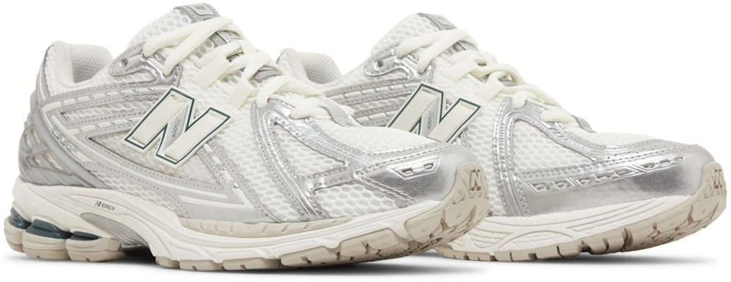 New Balance 1906R 'Plateado Metálico Crema' M1906REE 2