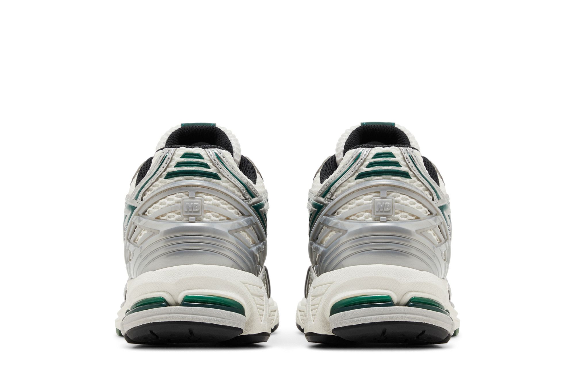 Sizing New Balance 1906R 'Silver Metallic Nightwatch Green' M1906REU