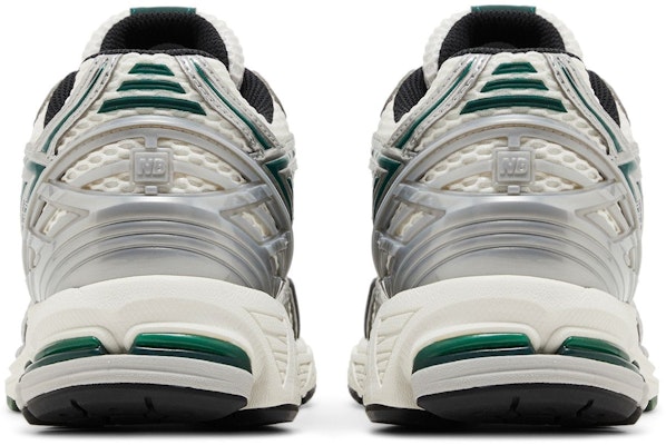 New Balance 1906R 'Silver Metallic Nightwatch Green' M1906REU Sizing New Balance 1906R 'Silver Metallic Nightwatch Green' M1906REU