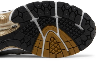 New Balance 1906R 'Blanco Oro' M1906RA Sizing New Balance 1906R 'Blanco Oro' M1906RA