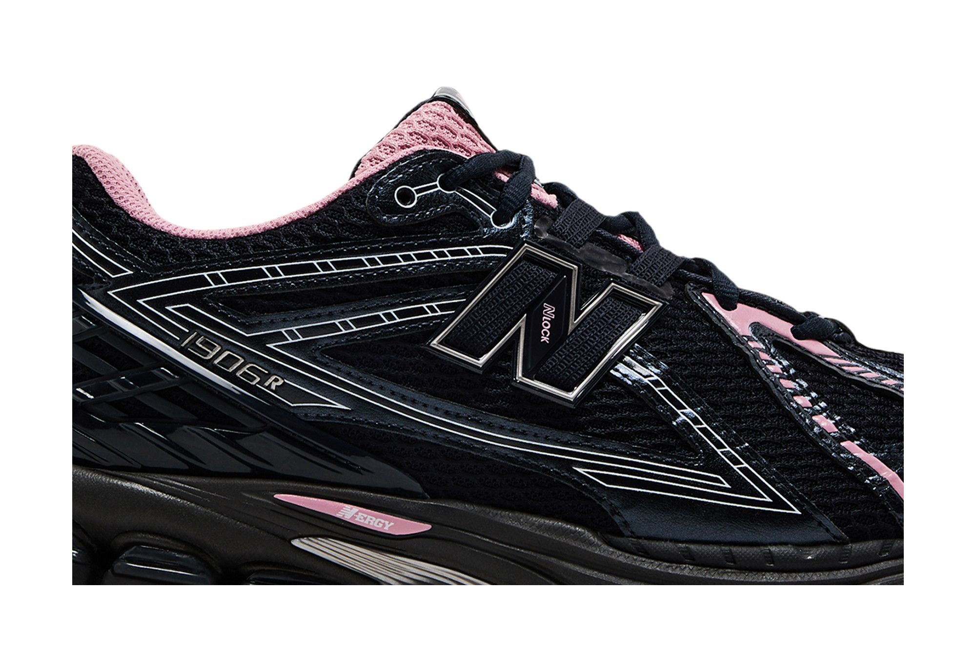 Order New Balance 1906R 黑色低筒跑鞋 舒適耐穿 U1906RCU