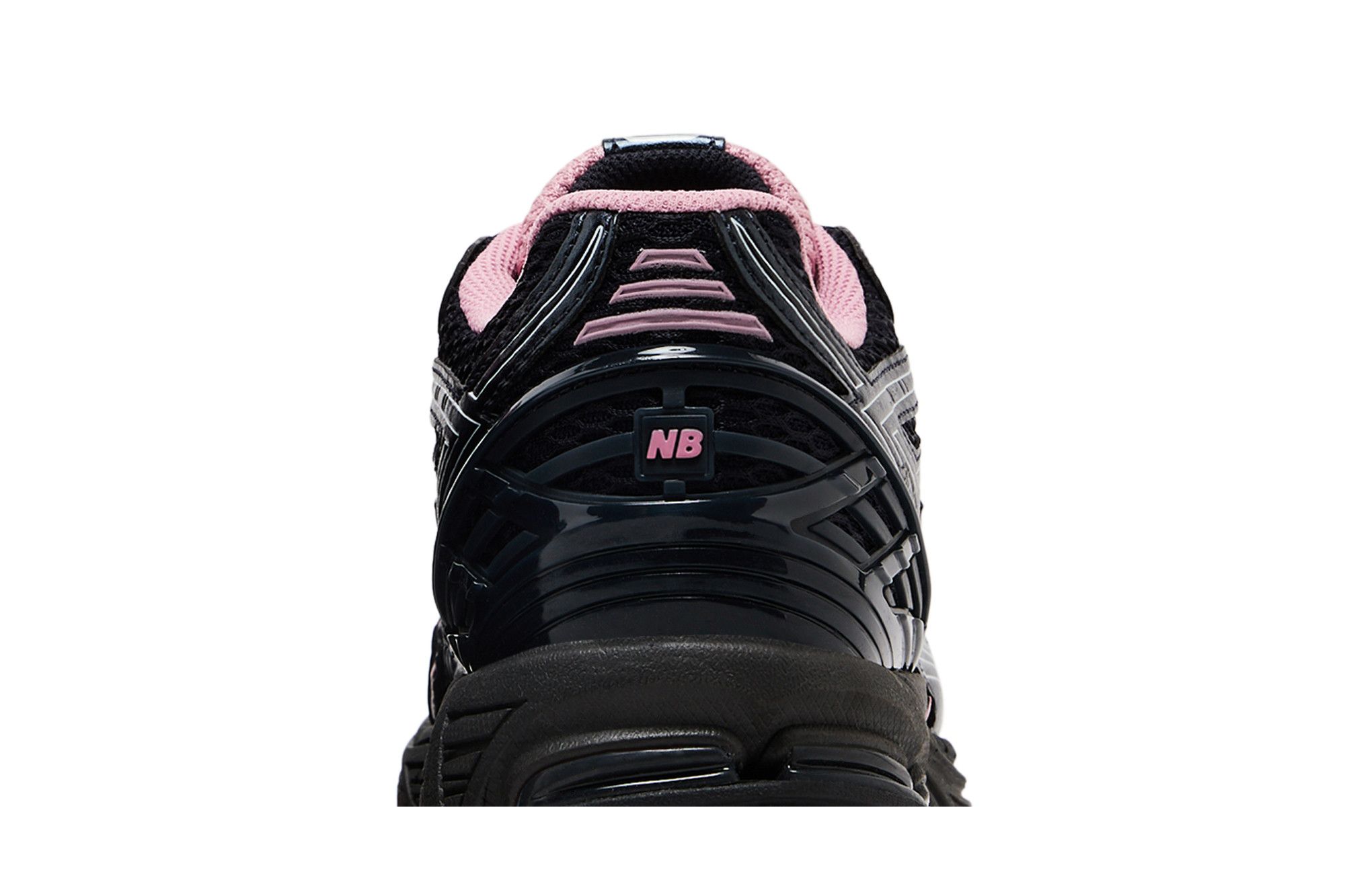 Sizing New Balance 1906R 黑色低筒跑鞋 舒適耐穿 U1906RCU