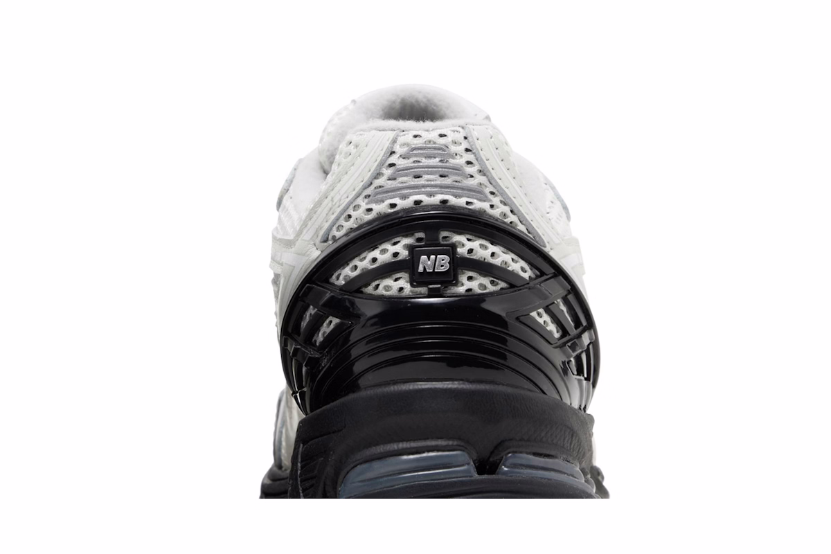 New Balance 1906R Comme des Garcons Homme White M1906RCO