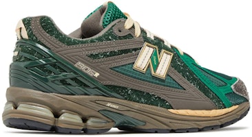 뉴발란스 1906R 사이즈? 독점 '다이아몬드 지구 팩 - 그린' M1906RSG Lookbook 뉴발란스 1906R 사이즈? 독점 '다이아몬드 지구 팩 - 그린' M1906RSG