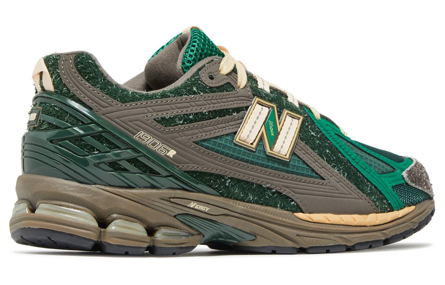 Shop New Balance 1906R size? Exclusive 'Diamond District Pack - Green' M1906RSG