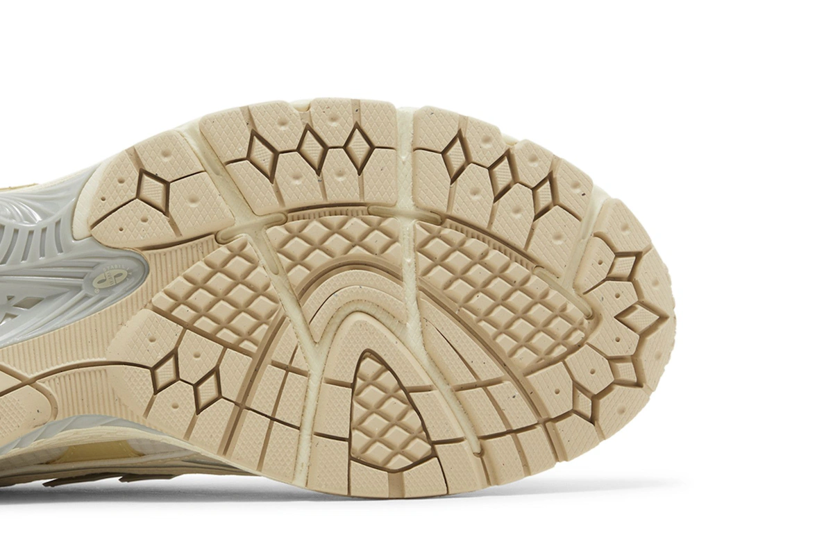 New Balance 1906U 'Lunar New Year - Sea Salt' M1906NLY