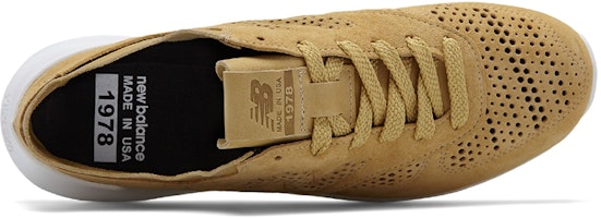 New Balance 1978 'Cokelat Muda' ML1978HC Lookbook New Balance 1978 'Cokelat Muda' ML1978HC