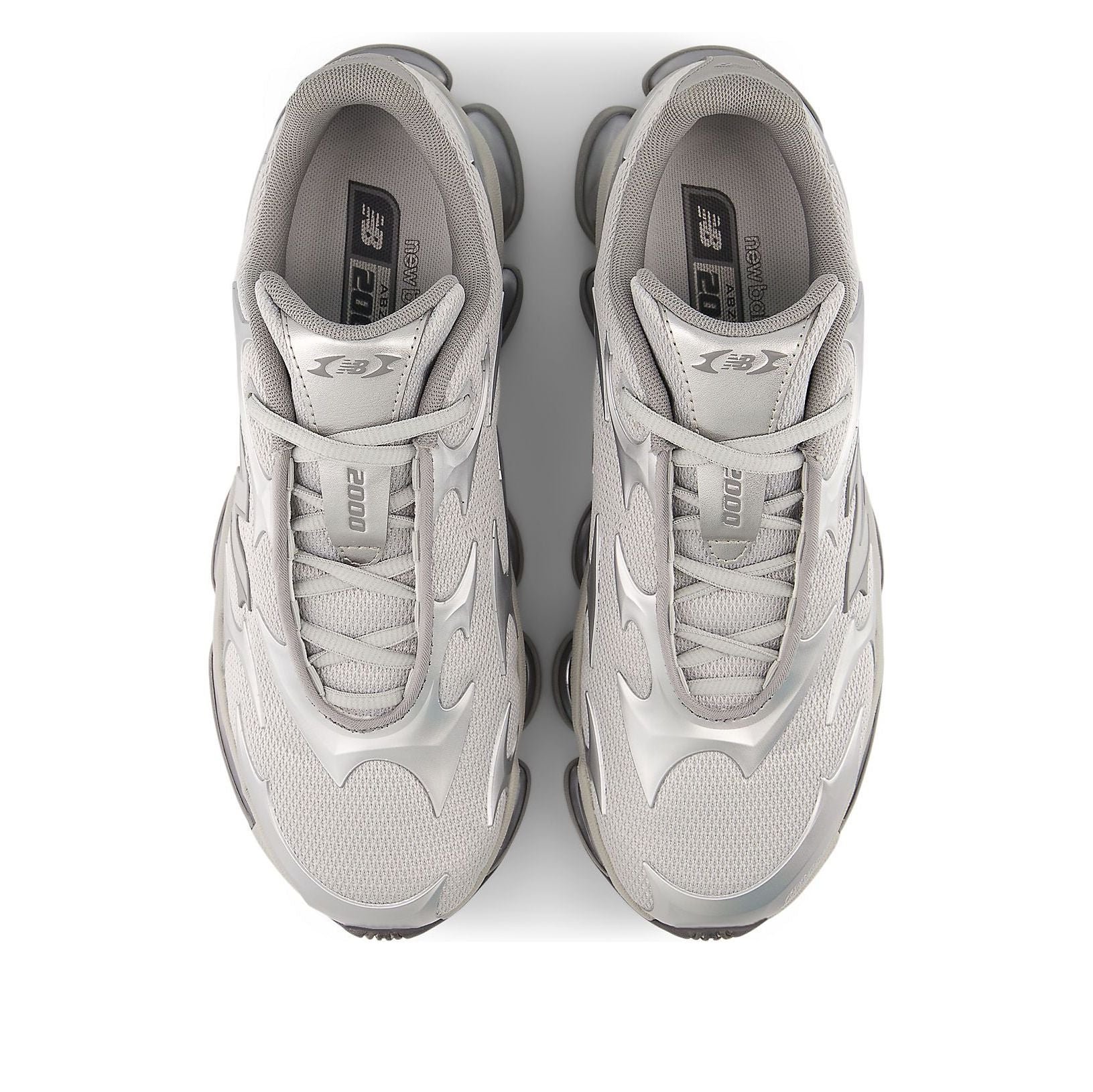 Lookbook New Balance 2000 ''Argent Métallique'' U20005UW
