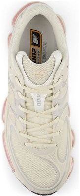 New Balance Abzorb 2000 灰狼雙氣墊跑鞋 U20008XQ Lookbook New Balance Abzorb 2000 灰狼雙氣墊跑鞋 U20008XQ