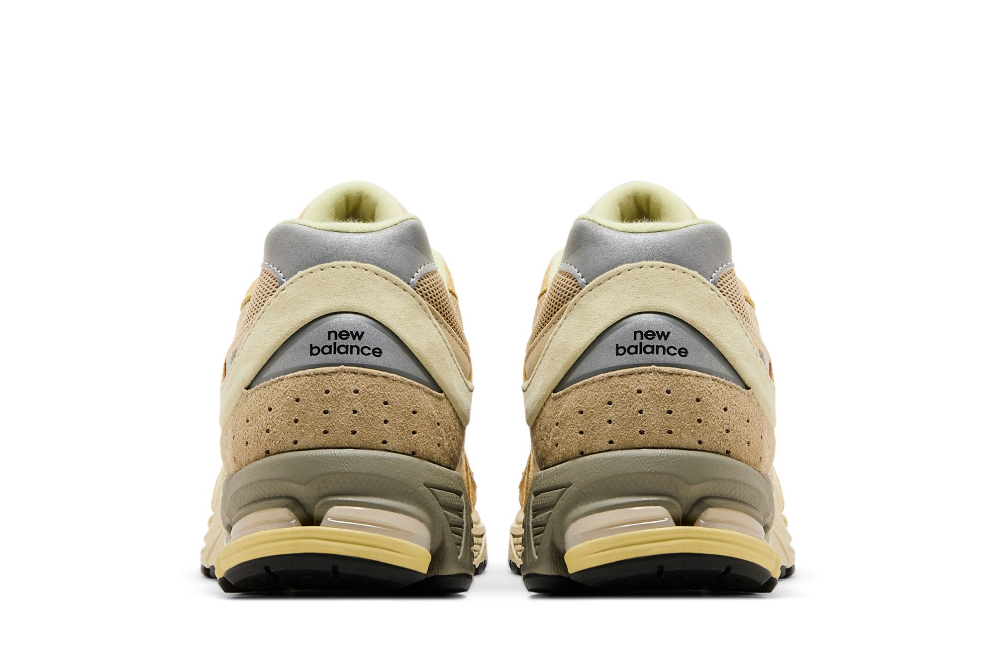 Details for New Balance 2002R ''AURALEE Gelb Beige'' M2002RE1