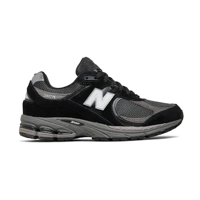 NB 2002R 'Black'