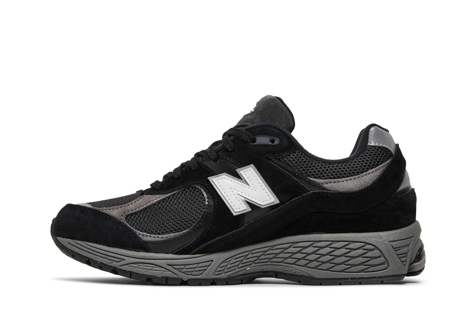 Shop New Balance 2002R 'Black' M2002RR1