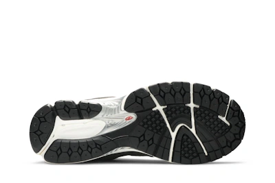 New Balance 2002R 'Black Grey' ML2002RB