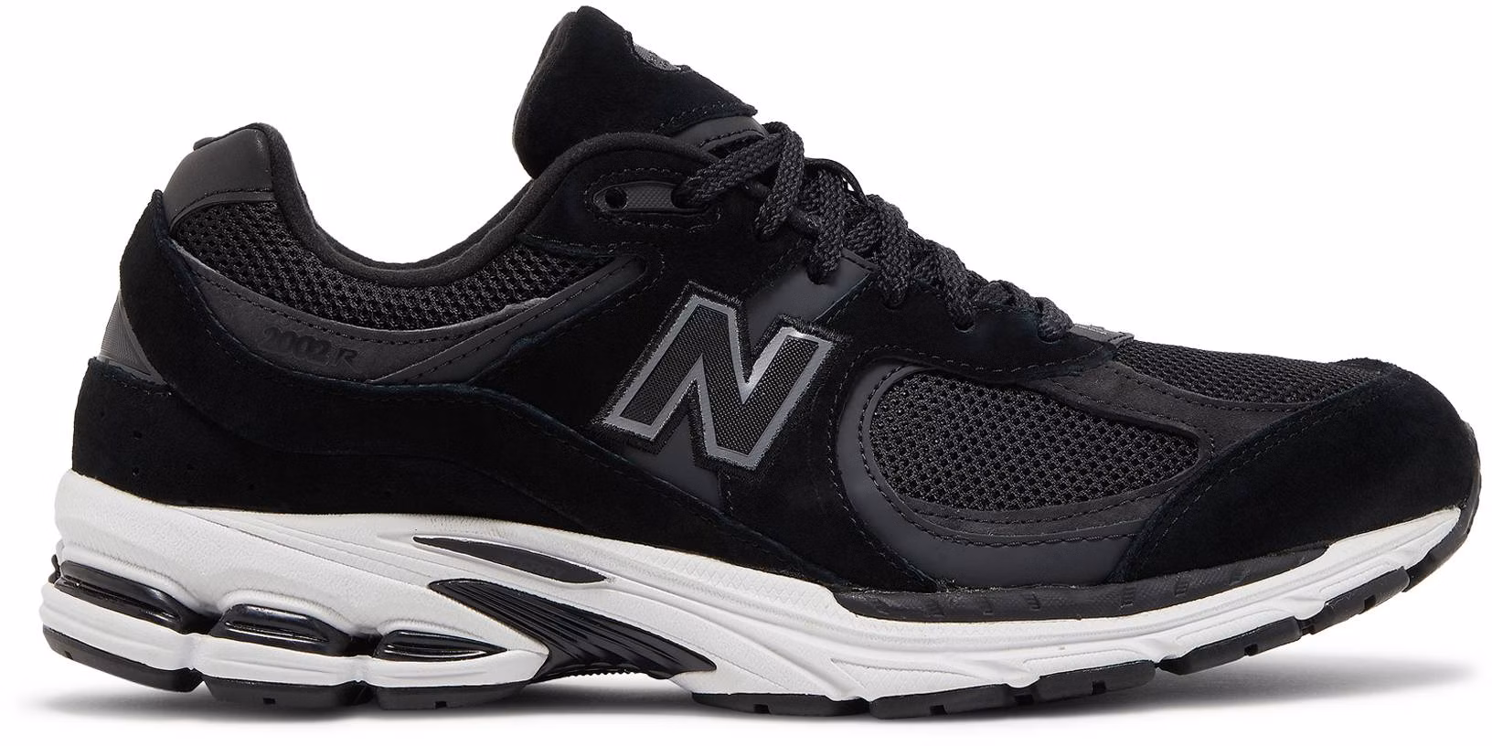new-balance-2002-r-black-gunmetal