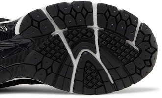 Purchase New Balance 2002R ''Schwarz Gunmetal'' M2002RBK