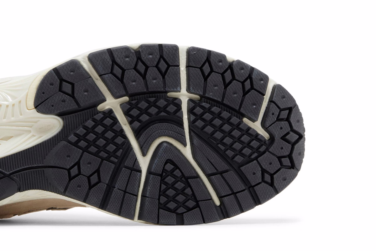 New Balance 2002R 'Calm Taupe'