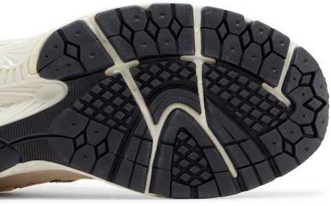 ニューバランス 2002R 「カームトープ」 M2002RCC Purchase ニューバランス 2002R 「カームトープ」 M2002RCC