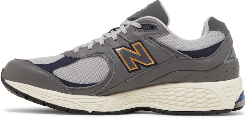 New Balance 2002R 'Castlerock Gold Metallic' M2002RHP Lookbook New Balance 2002R 'Castlerock Gold Metallic' M2002RHP
