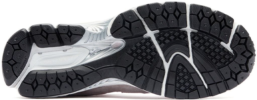 New Balance 2002R 'Cherry Blossom Powder' ML2002R4 Details for New Balance 2002R 'Cherry Blossom Powder' ML2002R4