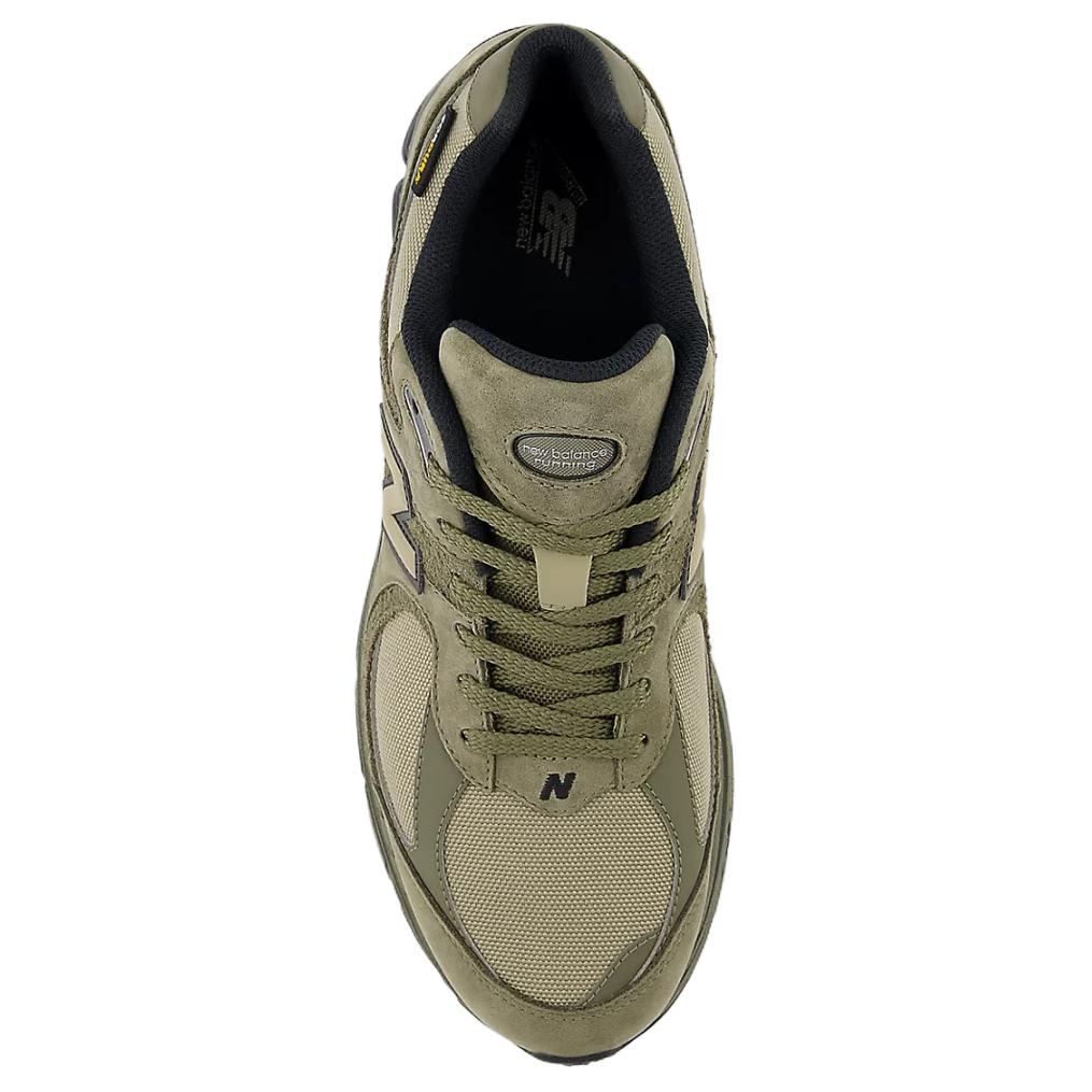 Shop New Balance 2002R Cordura Olive Hijau perlu. M2002RPK