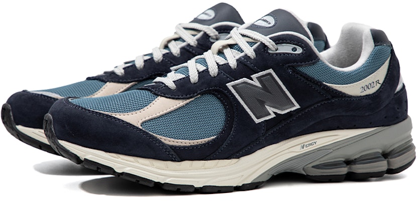 New Balance 2002R 'Dark Navy' M2002RNB Lookbook New Balance 2002R 'Dark Navy' M2002RNB