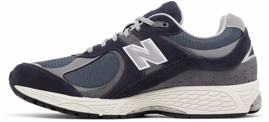 New Balance 2002R 'Eclipse Raincloud' M2002RSF Lookbook New Balance 2002R 'Eclipse Raincloud' M2002RSF